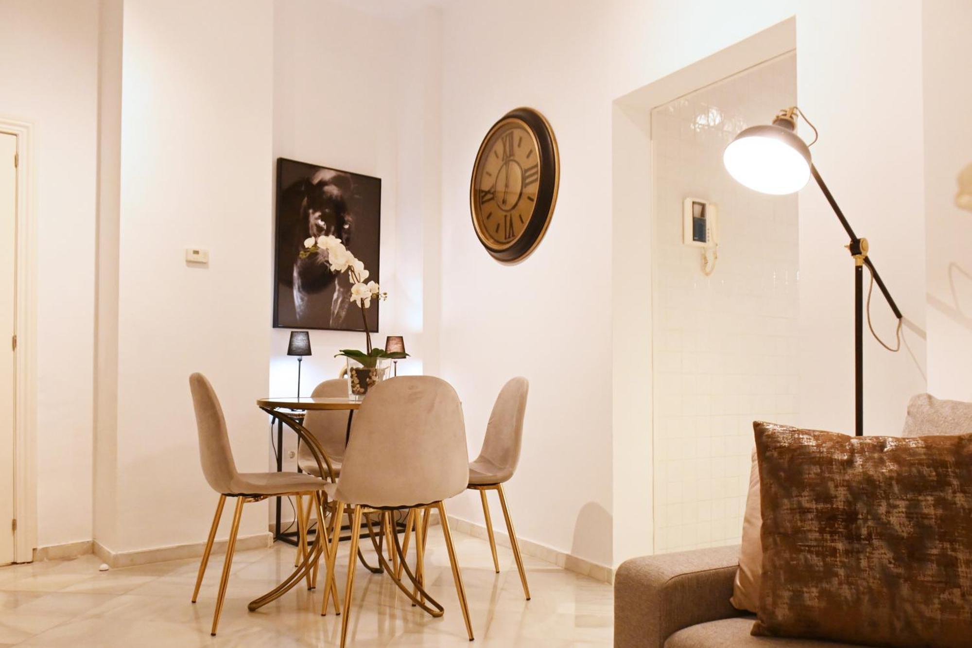 세비야 Tu Casa Con Patio En La Alameda 아파트 객실 사진